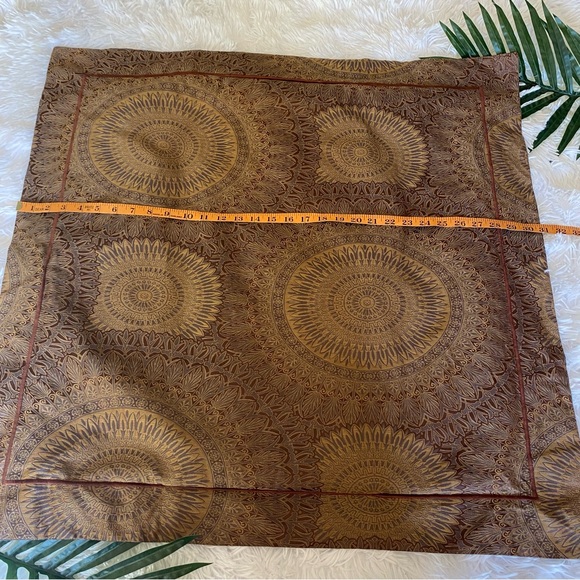 Peacock Alley Couture (2) Euro Shams and (1) Boudoir Sham Pillowcases - Picture 10 of 16